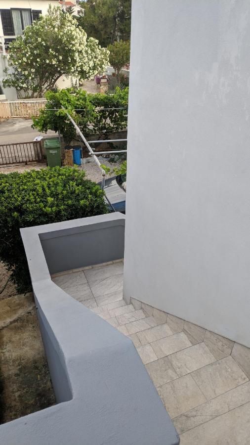 Apartment Marina Vir Exterior photo