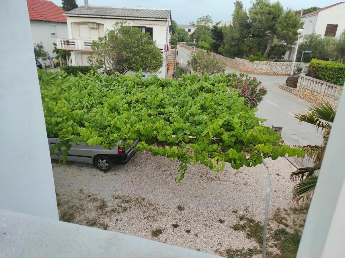 Apartment Marina Vir Exterior photo